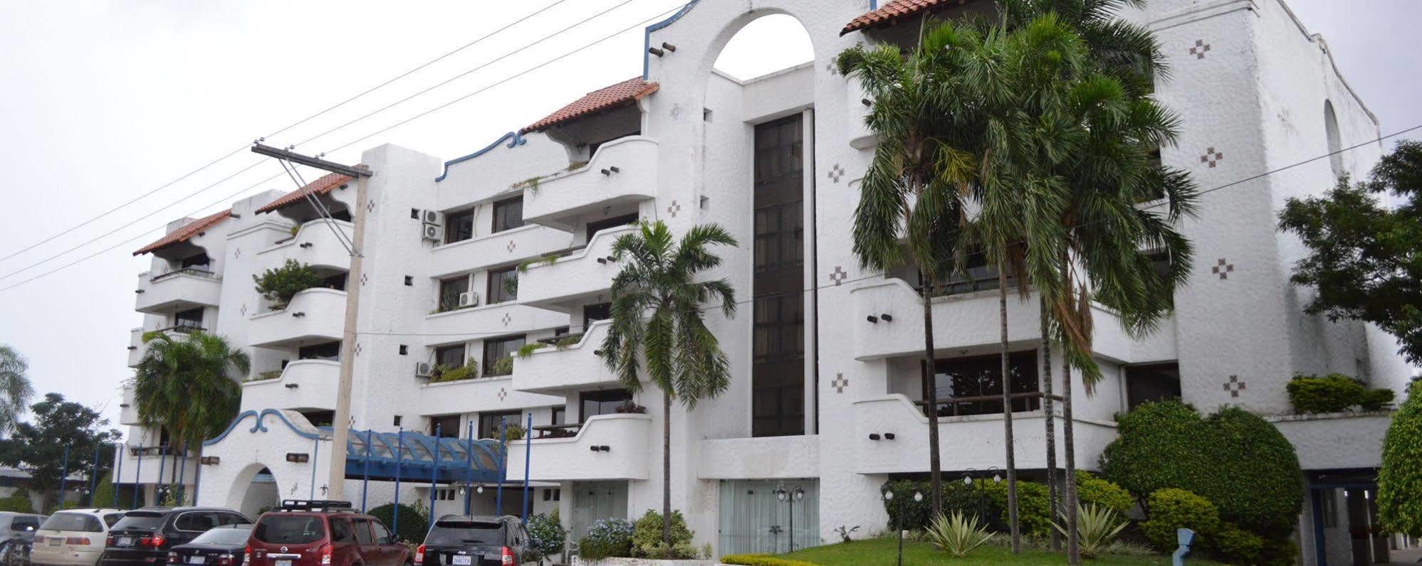 Paulistania Casa Blanca Hotel Santa Cruz de La Sierra Exterior photo